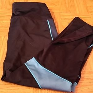 Black and blue leggings